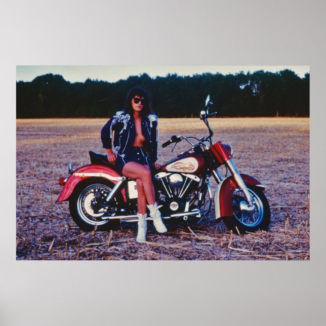 Poster Menina Clássica De Pinup Em Uma Moto (Frente)