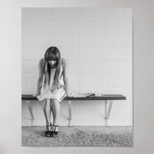 Poster Menina Preocupada