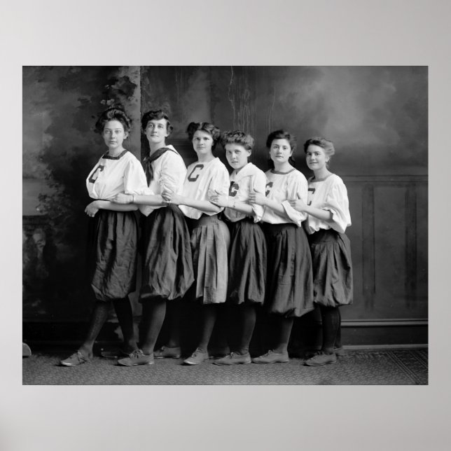 Pôster Meninas em Bloomers, início dos anos 1900 (Frente)