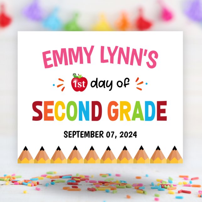 Poster Meninas Primeiro Dia Da Escola Segundo Grau (Girls First Day Of School Second Grade Poster)