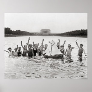 Poster Meninos Natação, 1926. Foto do vintage