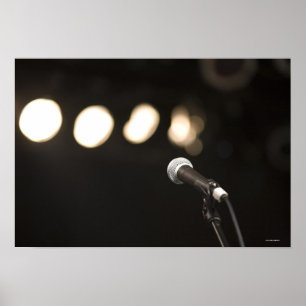 Pôster Microfone e projectores