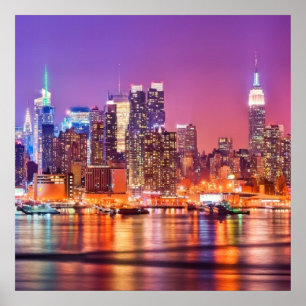Pôster Midtown Manhattan na noite com império Stae