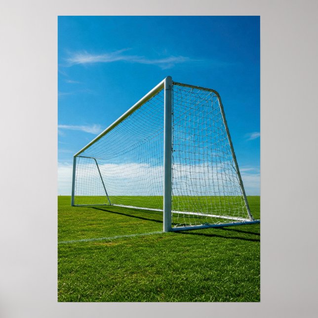 Poster Minimal Soccer Goal on Open Green Field (Frente)