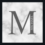 Poster Monograma e Nome Personalizados do Marble Branco<br><div class="desc">O Design de Monograma e Nome Personalizado apresenta um monograma e um nome personalizados no estilo de fonte de serif clássico. Perfeito como decores caseiros, presentes para o lar, presentes de férias para a família, recém-casados e muito mais.</div>