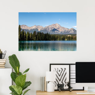 Poster Montanha Canadiana Picturesca, Montanha Pirâmide