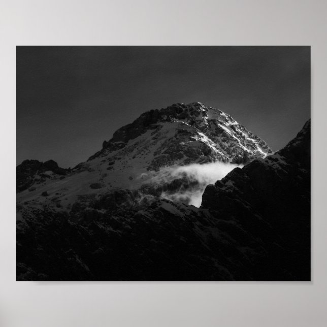 Poster Montanha de neve branca e preta (Frente)