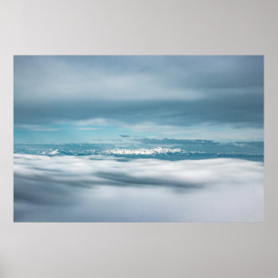 Poster Montanha majestosa Triglav com nuvens rolantes