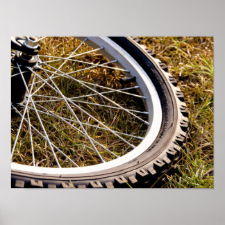 Poster Montanha - Pneu de Bike Closeup
