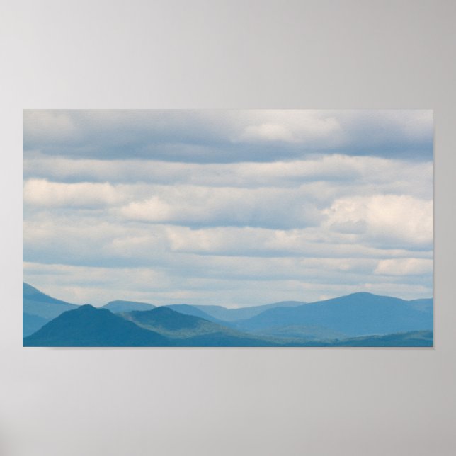 Pôster Montanhas brancas sob um céu nublado, New Hampshir (Frente)