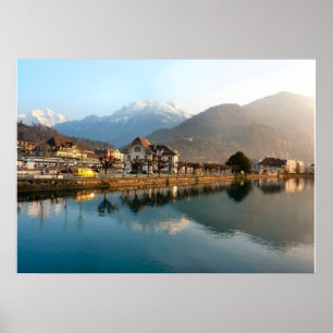 Poster Montanhas e rio de Interlaken da suiça