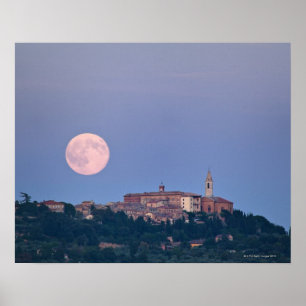 Poster Moonrise sobre Pienza