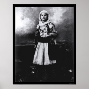 Pôster Mulher em um traje grego velho 1920
