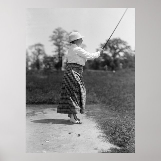 Pôster Mulher Golfing Fashion, 1910 (Frente)