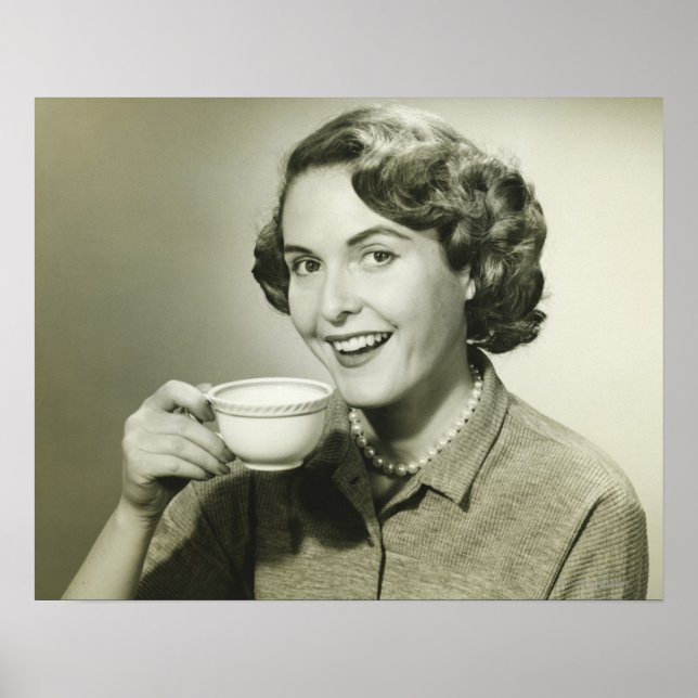 Pôster Mulher Segurando Cups (Frente)