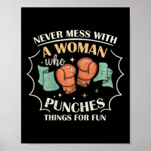 Poster Mulheres Nunca Se Metem Com Mulher Que Soca Coisas