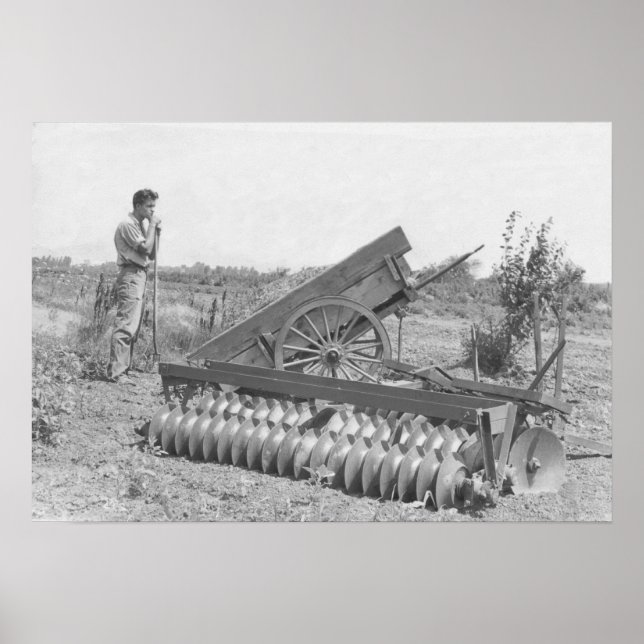 Pôster Na fazenda na década de 1940 (Frente)
