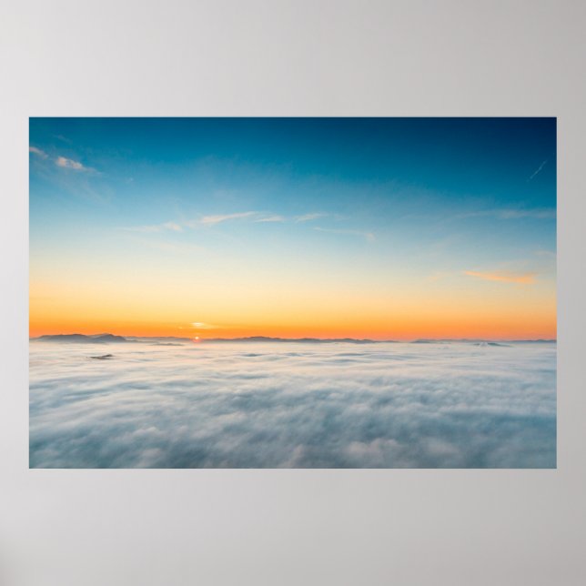 Poster Nascer do sol mágico acima das nuvens (Frente)