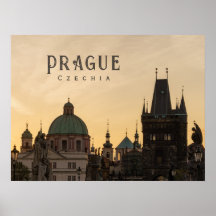 Nascer do sol na Cidade Velha de Praga, foto de vi