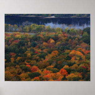 Pôster New England Autumn Foliage Por River