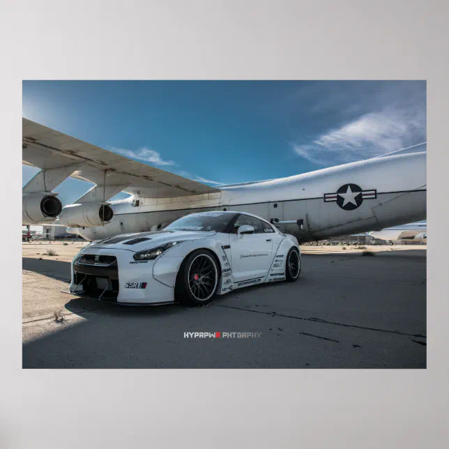 Poster Nissan GT-R R35 LibertyWalk Widebody com avião | Zazzle Brasil