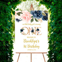 Nossa Menininha está fazendo UM Sinal de Boas-vind