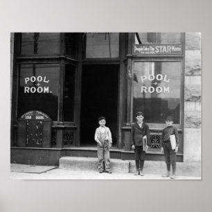 Poster Novatos Fora De Uma Sala De Piscinas - Ruas. Louis