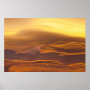 Pôster Nuvem lenticular ao pôr do sol