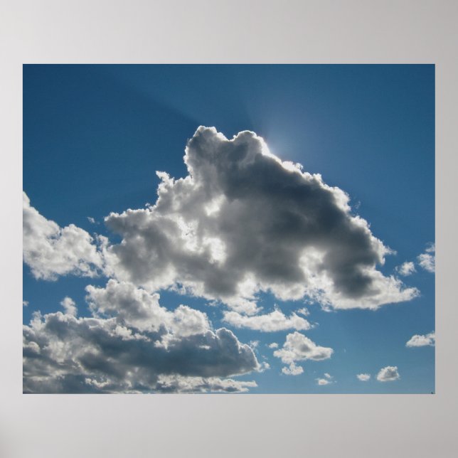 Poster Nuvens Iluminadas pelo Sol sob o Céu Aberto (Frente)