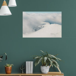 Poster Nuvens que se desfazem sobre as montanhas da flore