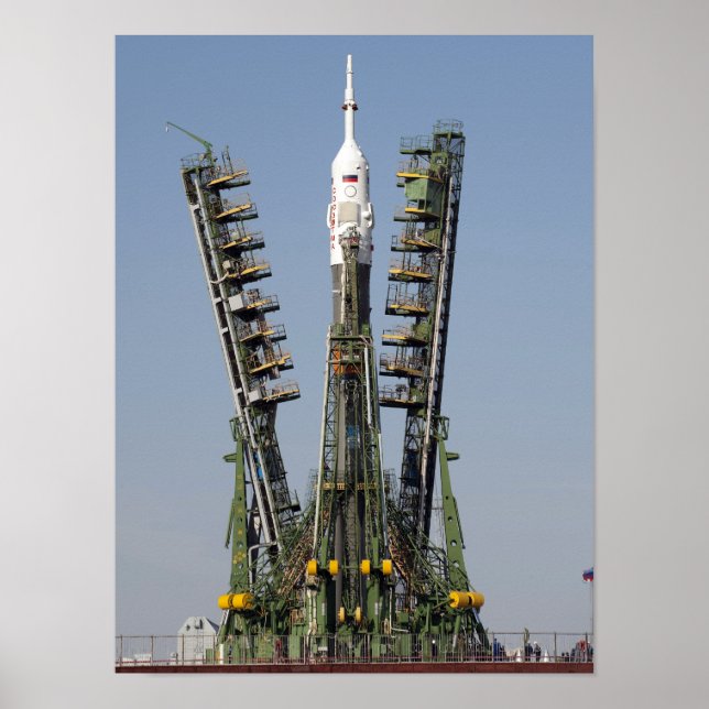 Pôster O andaime de lançamento é colocado no lugar (Frente)