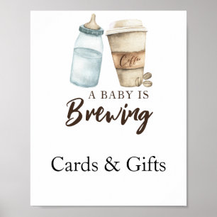 Poster O bebê está preparando cartões de café e presentes