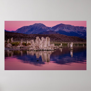 Poster O Espetacular Lago Mono Na Sombra