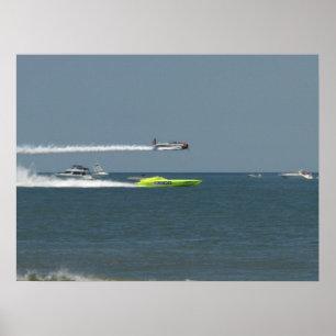 Pôster O GEICO Skytypers e senhorita GEICO.