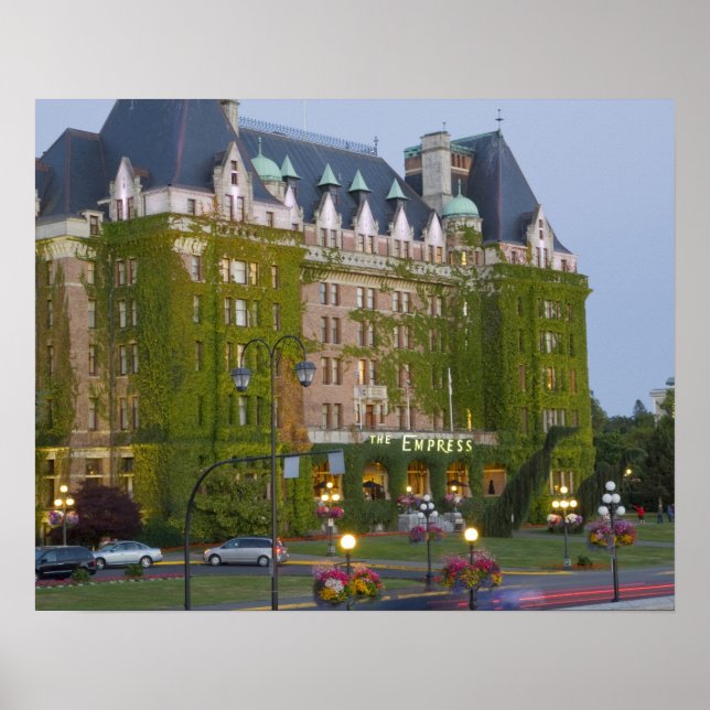 Poster O Hotel Empress no porto interior em (Frente)