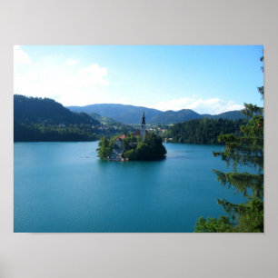Pôster O lago sangrou a ilha Slovenia