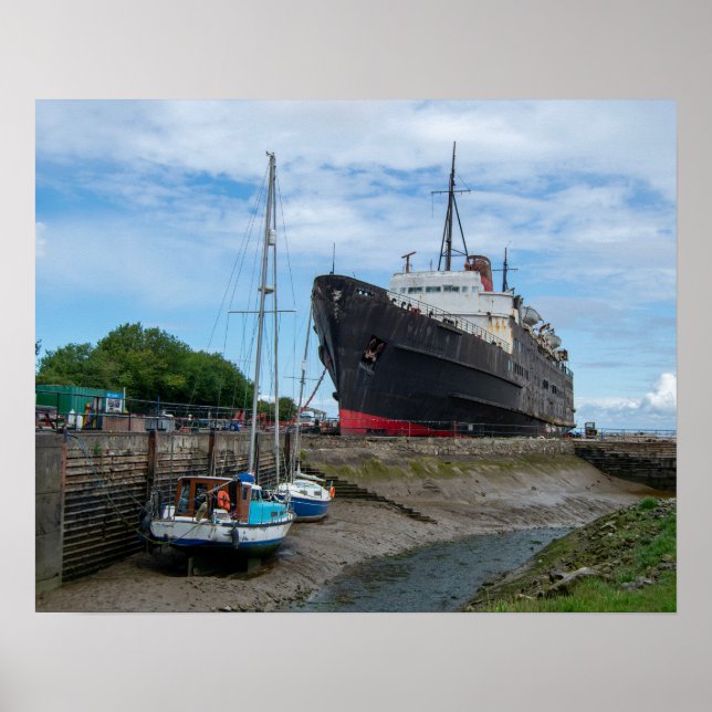 Poster O Navio Abandonado TSS Duque de Lancaster (Frente)