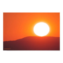 O Sol Sentado no topo da Montanha