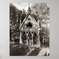 O Túmulo de Abelard e Heloise, construído em 1817