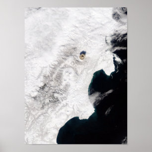 Pôster O vulcão de Shiveluch em Kamchatka Krai, Rússia