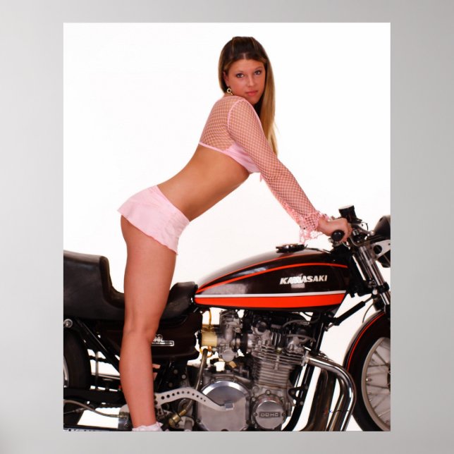 Pôster O Z1 com o modelo Cassie de "A Coisa" (Frente)