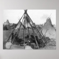 Oglala Women and Children dentro Tipi