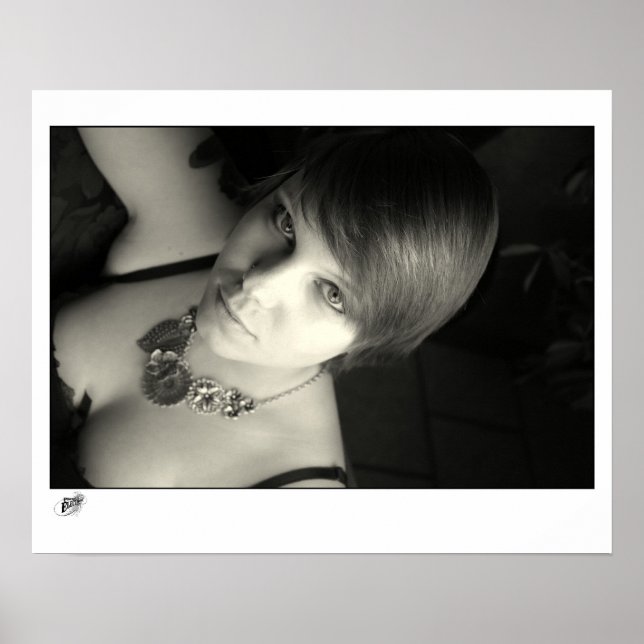 Poster Olhos e Colar (Frente)