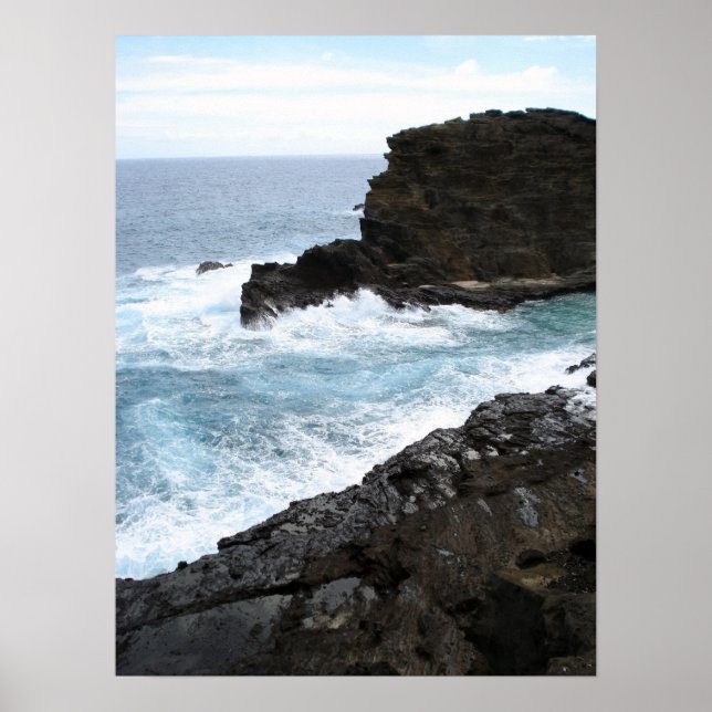 Pôster Ondas em Rochas Escuras (Frente)