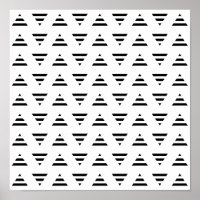 Padrão de triângulos de faixa branca e preta.