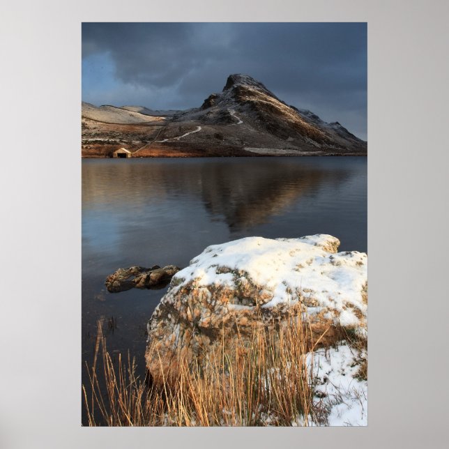 Poster País de Gales, neve e lago (Frente)