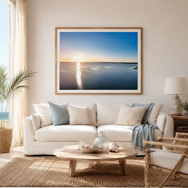 Poster Paisagem Marítima da Hora Dourada com Drone (Criador carregado)