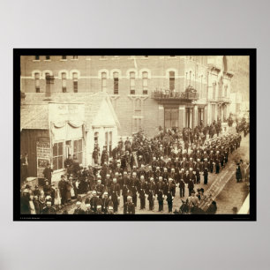 Pôster Parada SD 1890 da rua do alojamento grande IOOF da