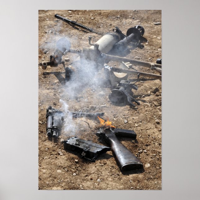 Pôster Pedaços de armas inimigas foram legal (Frente)