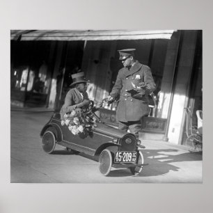 Pôster Pedal Car Traffic Stop, 1922. Vintage Photo